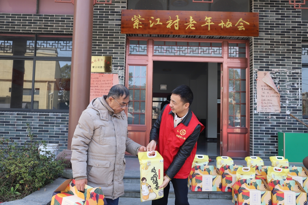 暖春意，敬老情-mansion88多年坚持慰问孤寡老人